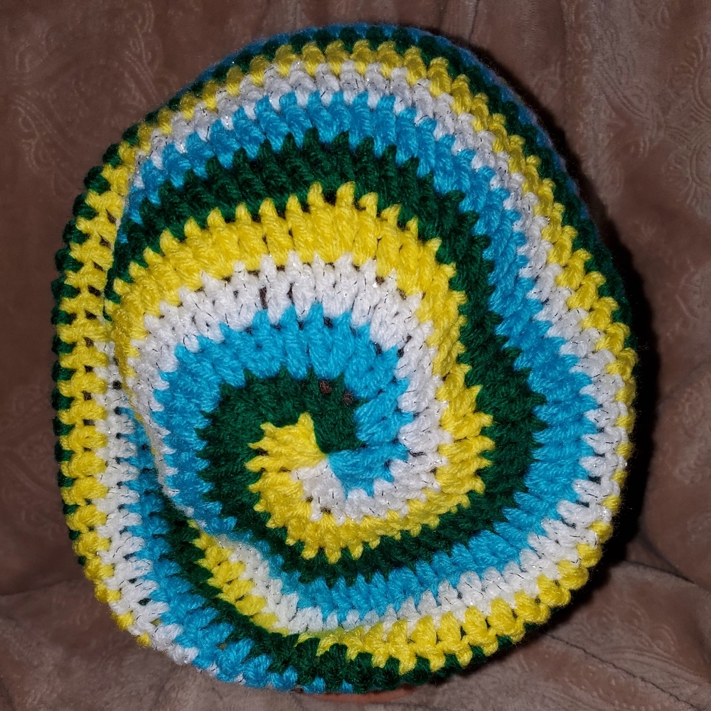 Crocheted spiral slouchy beanie hat
